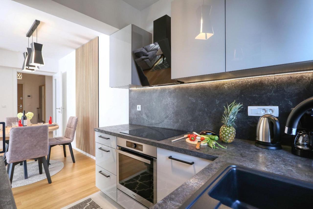 Apartments Perla With Free Parking 자다르 외부 사진