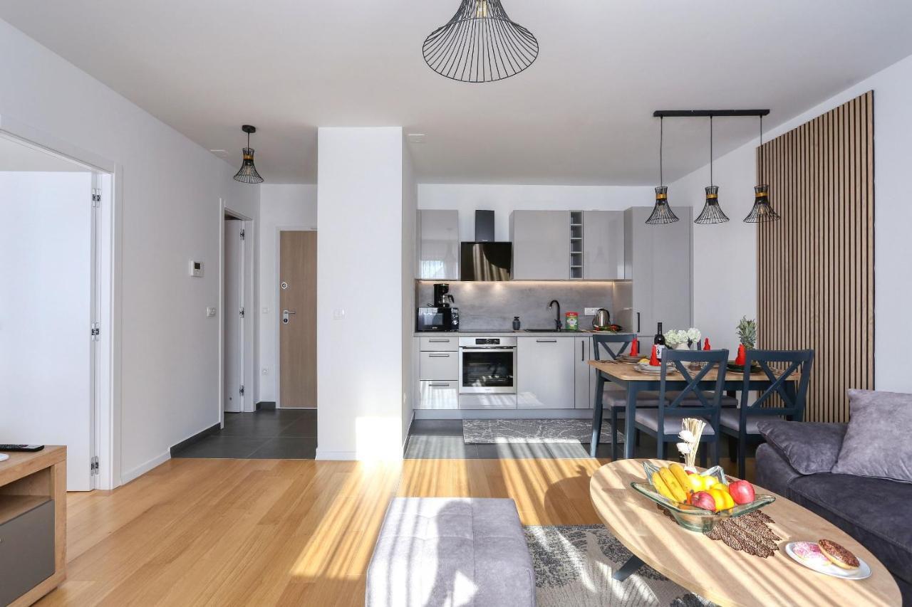 Apartments Perla With Free Parking 자다르 외부 사진